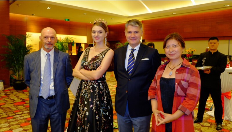 QQ图片20180910042934.jpg